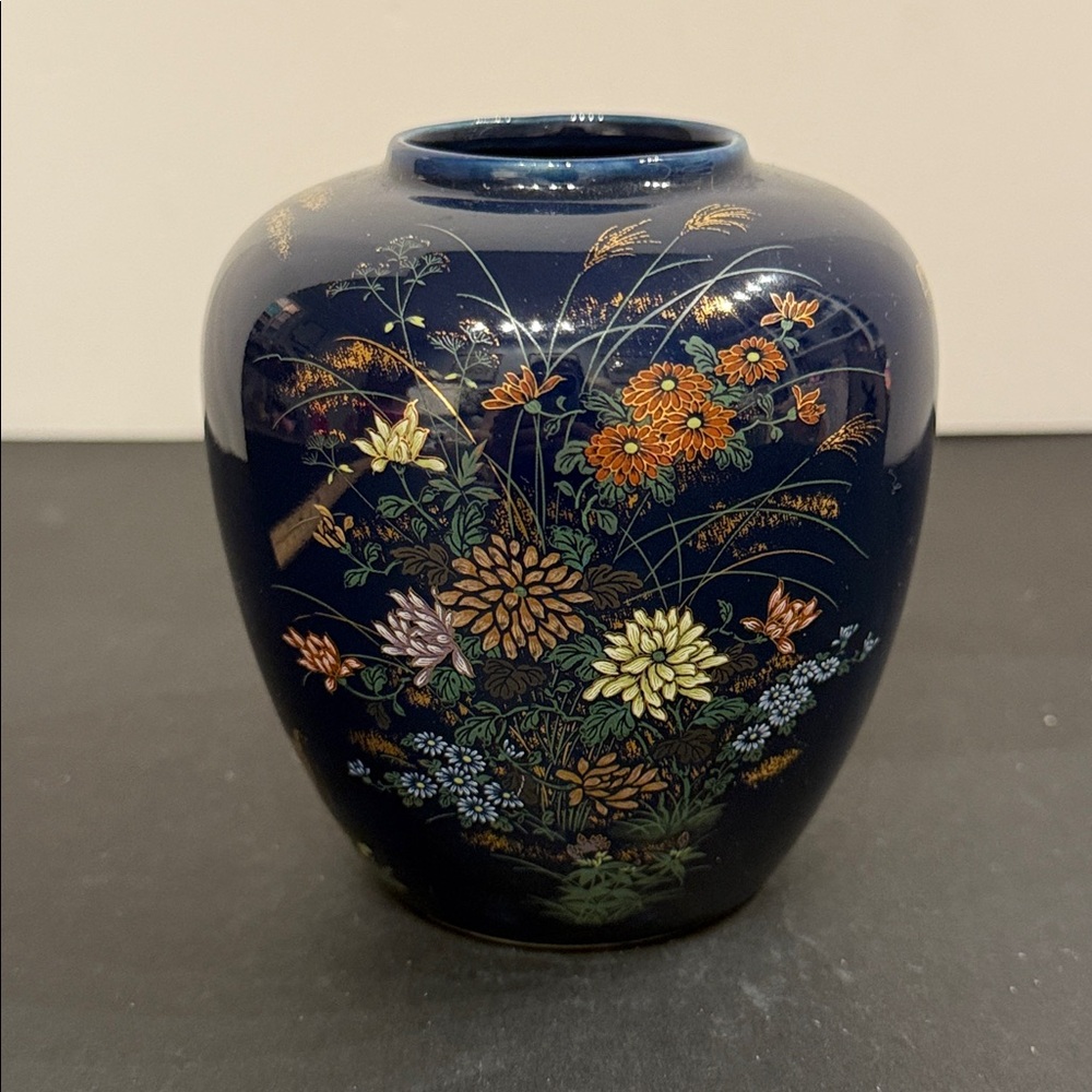 Vintage Japanese Cobalt Blue Ginger Jar Porcelain Vase (no lid)